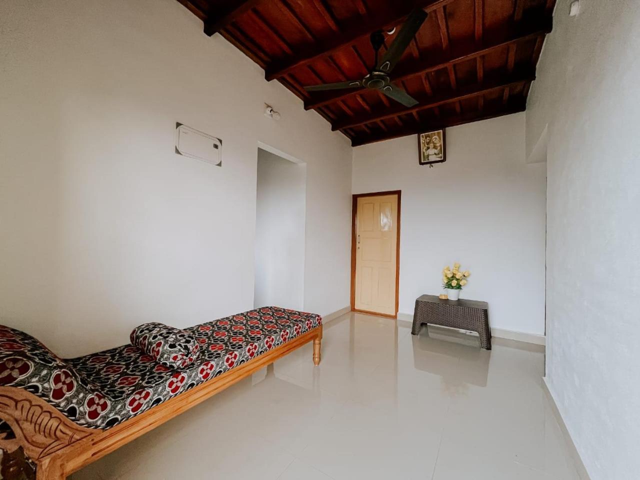 Palkulam Heights Villa Kumudi ภายนอก รูปภาพ