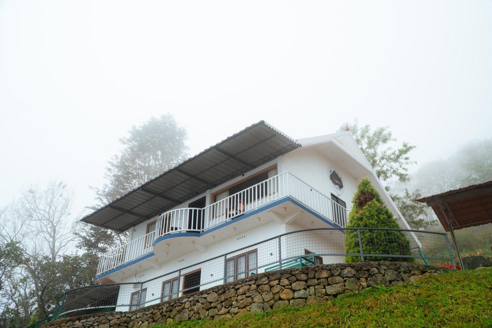 Palkulam Heights Villa Kumudi ภายนอก รูปภาพ